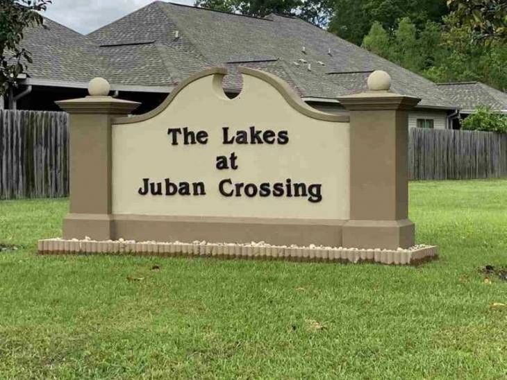 The Lakes at Juban Crossing Townhome Owners Association